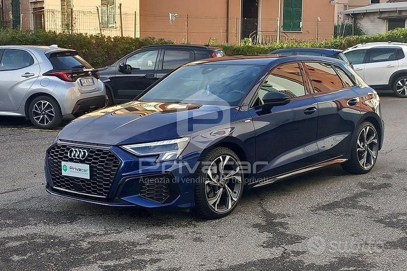 Usata Audi A3 Sportback S-Line 150 CV (110 kW) 2022 Blu Utilitaria