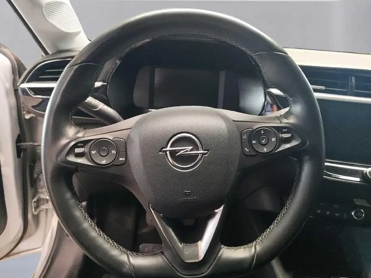 Usata Opel Corsa Elegance 100 CV (73 kW) 2022 Grigio Utilitaria