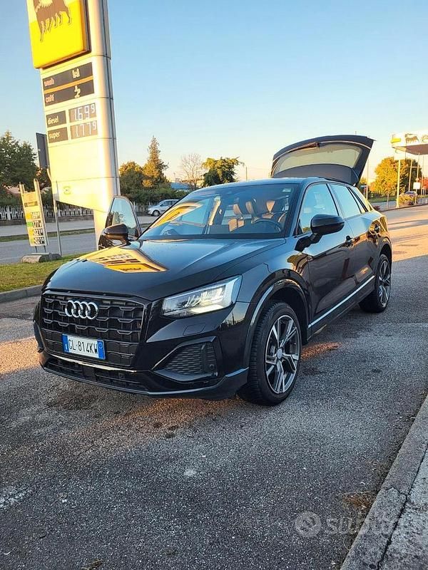 Usata Audi Q2 Ambiente 150 CV (110 kW) 2022 Nero SUV