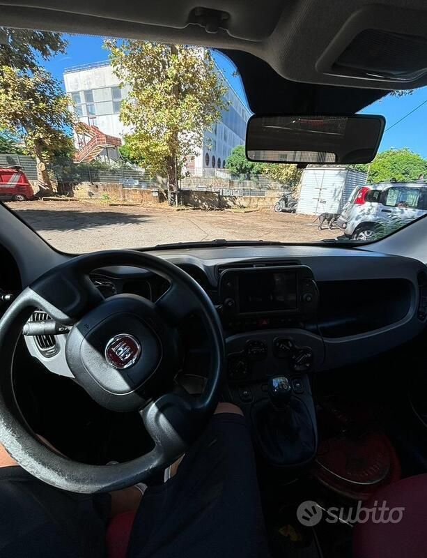 Usata Fiat Panda 69 CV (50 kW) 2015 Rosso Utilitaria