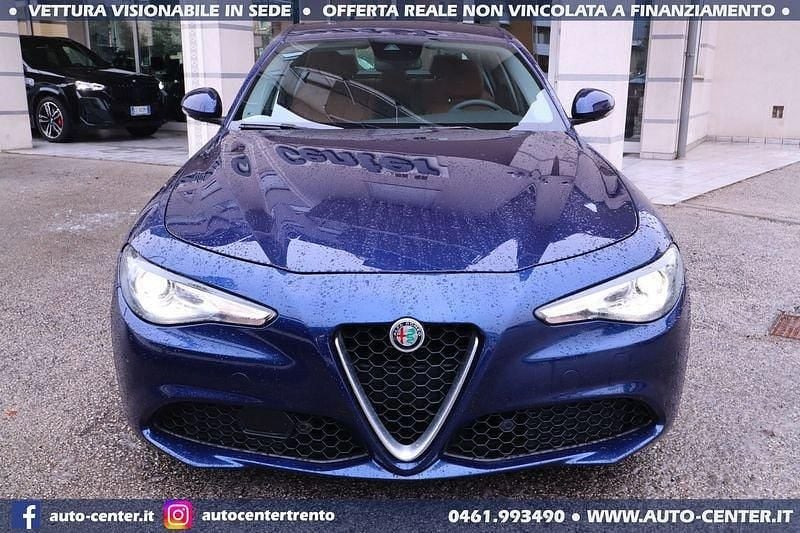 Usata Alfa Romeo Giulia Super 200 CV (147 kW) 2017 Blu Berlina