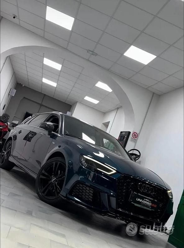 Usata Audi A3 S-Line 150 CV (110 kW) 2019 Blu Berlina