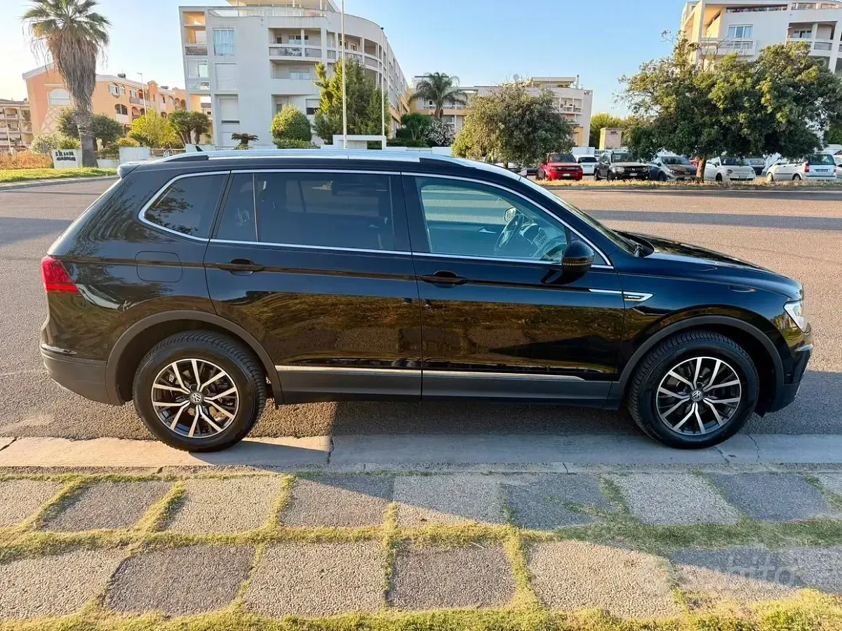 Usata VW Tiguan Allspace 150 CV (110 kW) 2018 Nero SUV