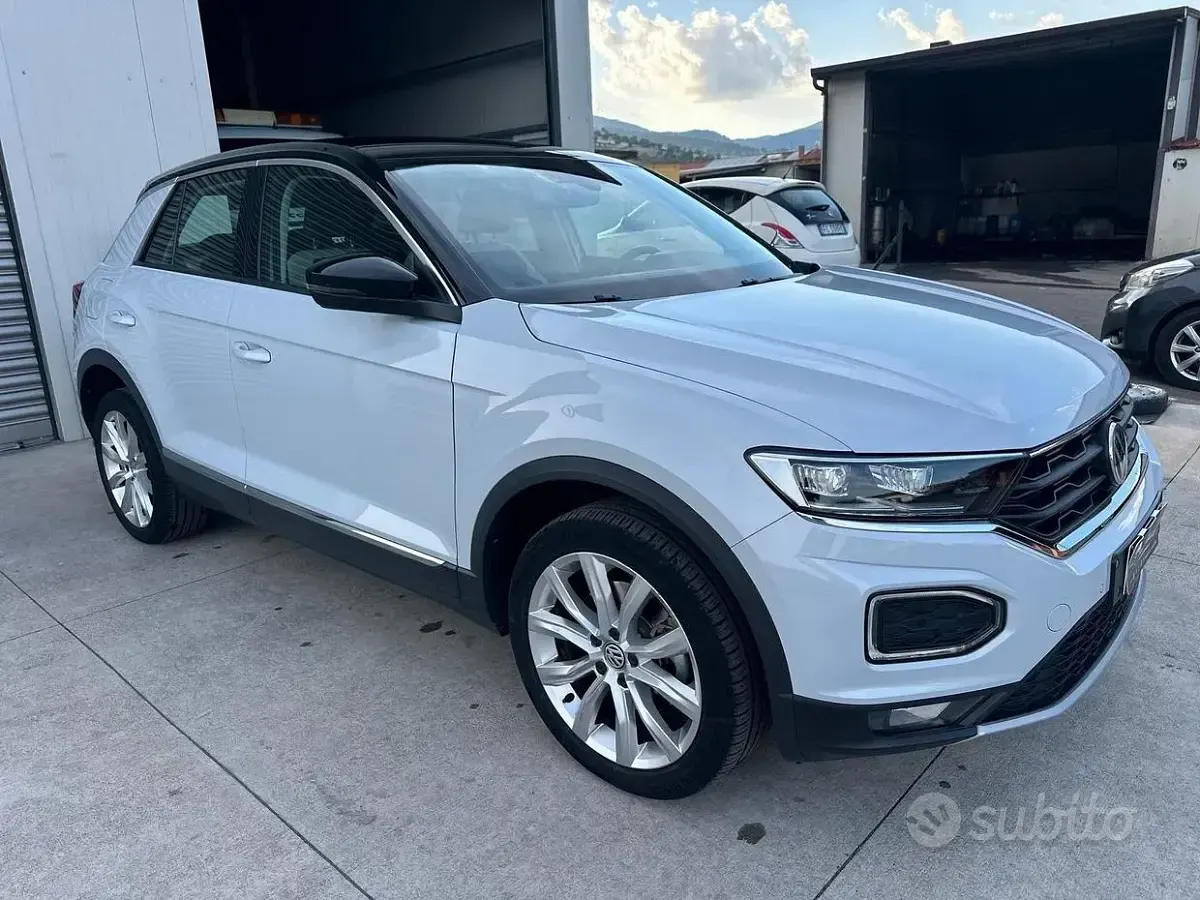Usata VW T-Roc Advance 150 CV (110 kW) 2019 Bianco SUV