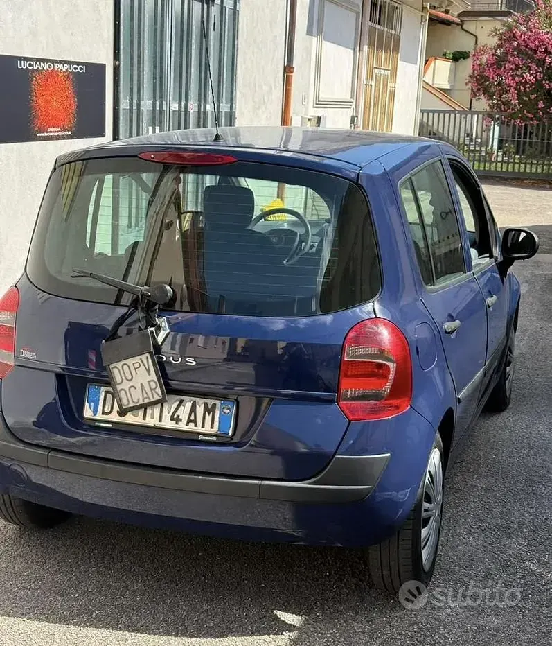 Usata Renault Modus 75 CV (55 kW) 2009 Monovolume
