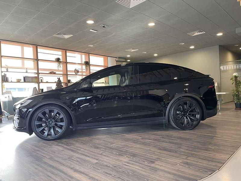Usata Tesla Model X Plaid 759 kW (1033 CV) 2023 Nero SUV