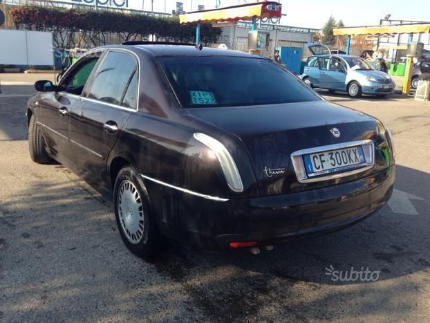 Lancia thesis 3 0 benzina 05 picture