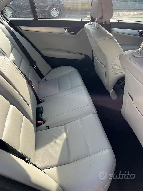Usata Mercedes C220 Avantgarde 170 CV (125 kW) 2008 Berlina