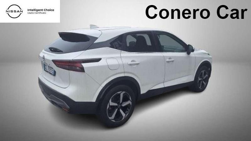 Usata Nissan Qashqai N-Connecta 71 CV (52 kW) 2022 Bianco perla SUV