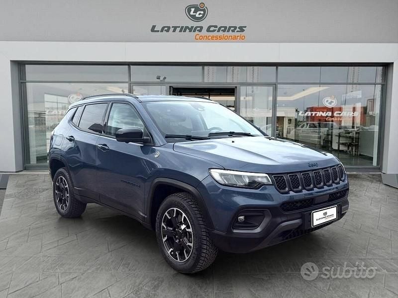 Usado Jeep Compass Trailhawk 179 CV (131 kW) 2022 Azul SUV