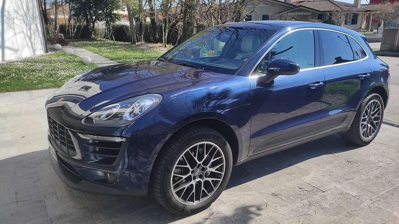 Usata Porsche Macan 250 CV (183 kW) 2015 Blu/azzurro SUV