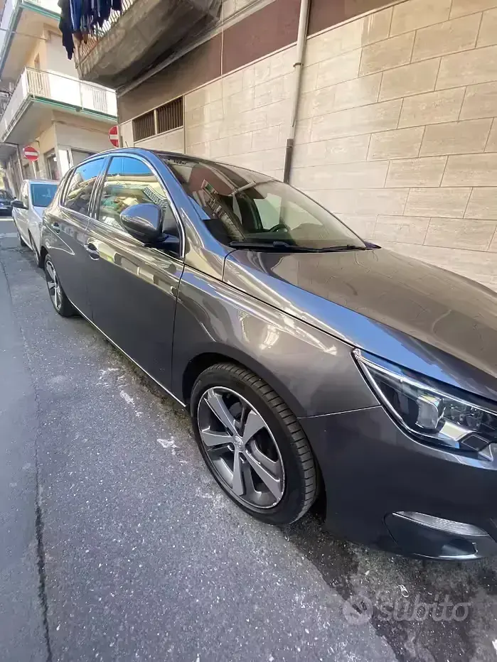 Usata Peugeot 308 116 CV (85 kW) 2017 Grigio Berlina