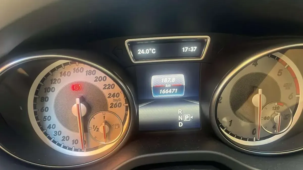 Usata Mercedes GLA220 177 CV (130 kW) 2016 SUV