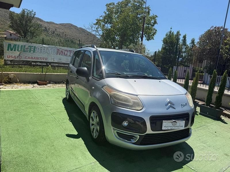 Grigio Usata 2009 Citroën C3 Picasso Monovolume | 2499 € (Buon prezzo) - Immagine 1/4