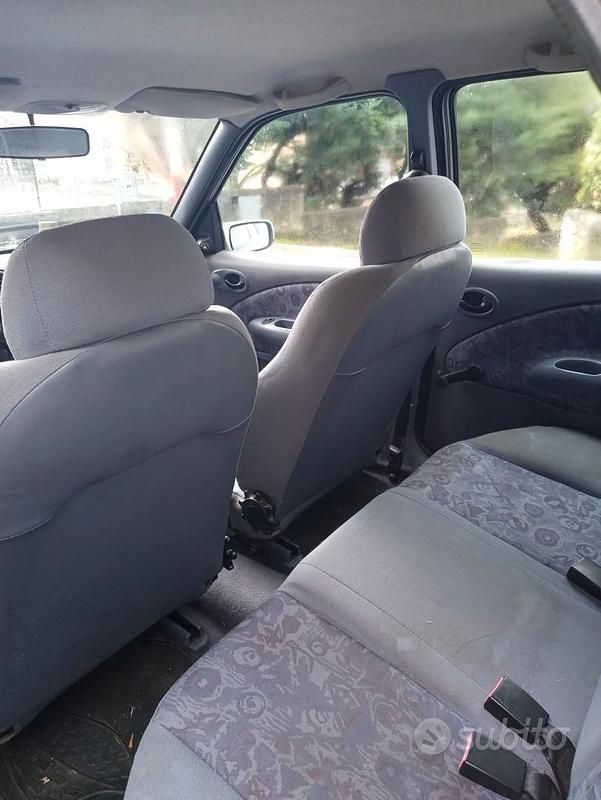 Usata Ford Fiesta 1998 Grigio Berlina