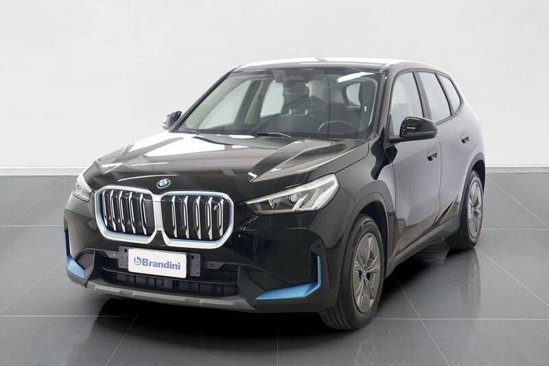 Nero Usata 2023 BMW iX1 SUV | 34.598 € (Super prezzo) - Immagine 1/4