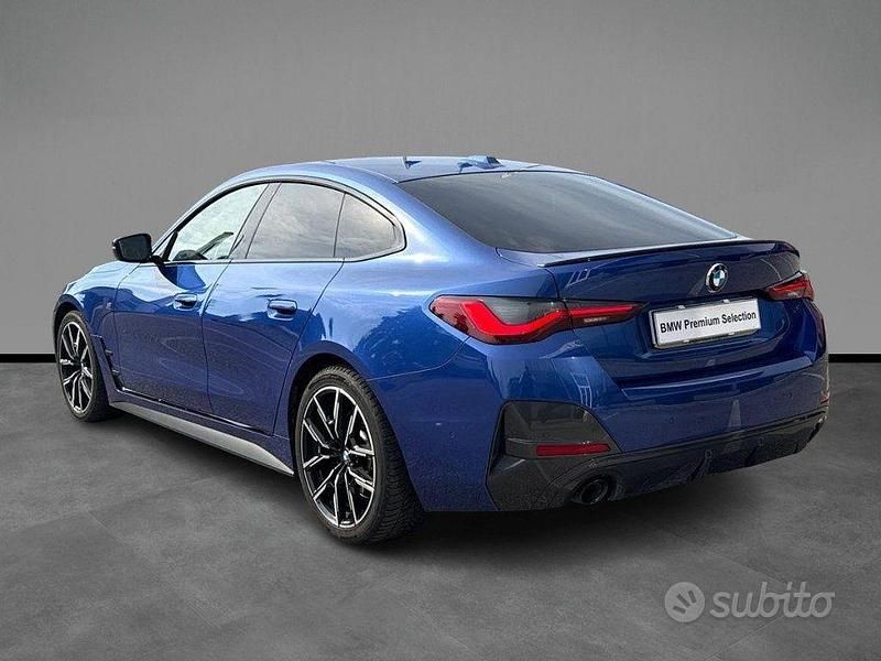 Usata BMW 420 M Sport 190 CV (139 kW) 2022 Blu / metallizzato Berlina