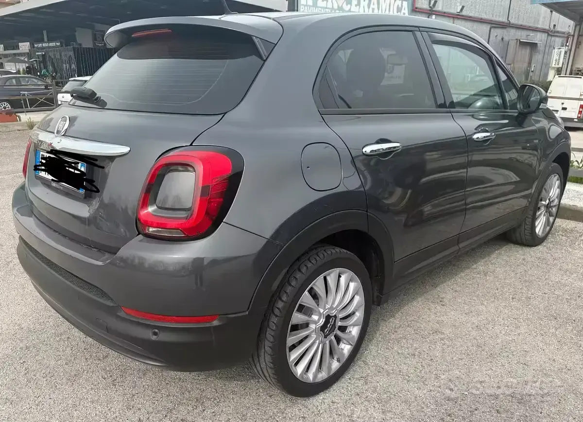 Usata Fiat 500X 120 CV (88 kW) 2018 Grigio SUV