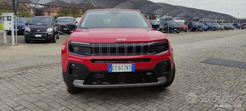 Usata Jeep Avenger Summit 101 CV (74 kW) 2024 Rosso SUV