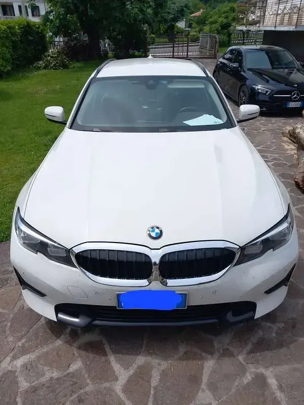 Usata BMW 320 Sport Line 190 CV (139 kW) 2020 Station wagon