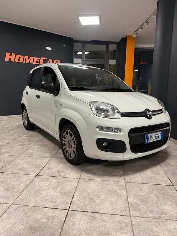 Usata Fiat Panda Lounge 95 CV (69 kW) 2018 Bianco Berlina