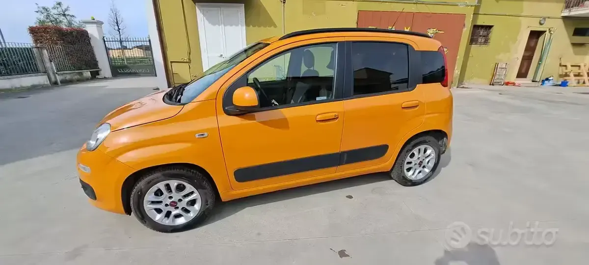 Usata Fiat Panda Lounge 2018 Utilitaria