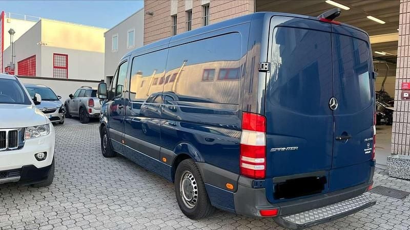 Usata Mercedes Sprinter 143 CV (105 kW) 2017 Blu/azzurro Furgone
