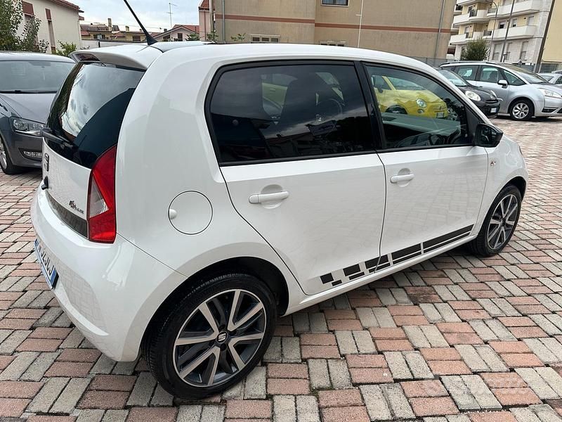 Usata Seat Mii FR-Line 68 CV (50 kW) 2018 Bianco Utilitaria