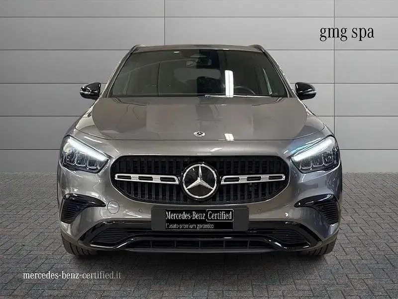 Usata Mercedes GLA200 Advanced 150 CV (110 kW) 2025 Grigio SUV