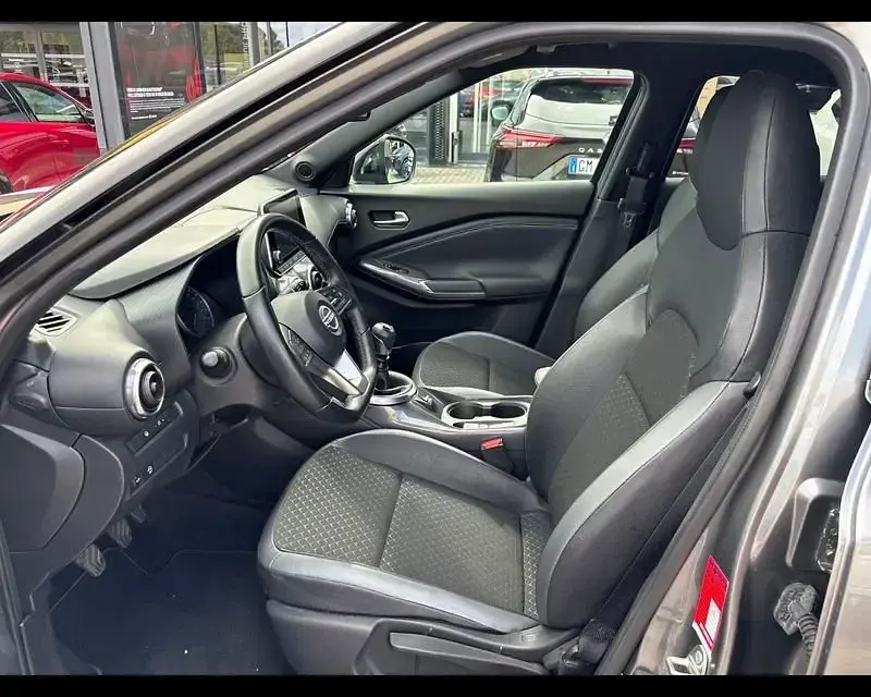 Usata Nissan Juke N-Connecta 114 CV (83 kW) 2023 Grigio SUV
