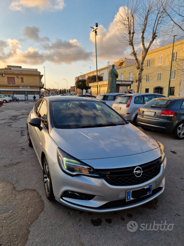 Usato 2017 Opel Astra 1.6 Diesel 110 CV (11.500 €)
