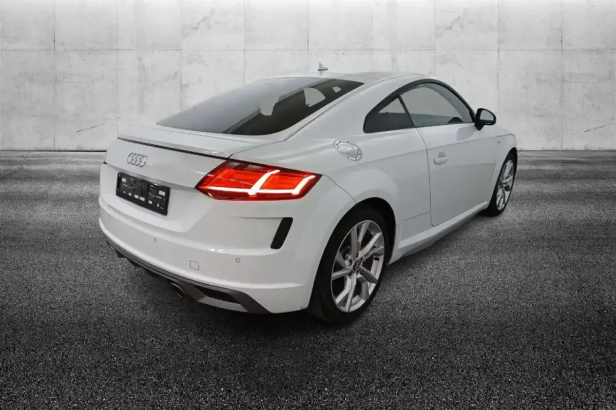 Usata Audi TT 245 CV (180 kW) 2019 Bianco Coupé