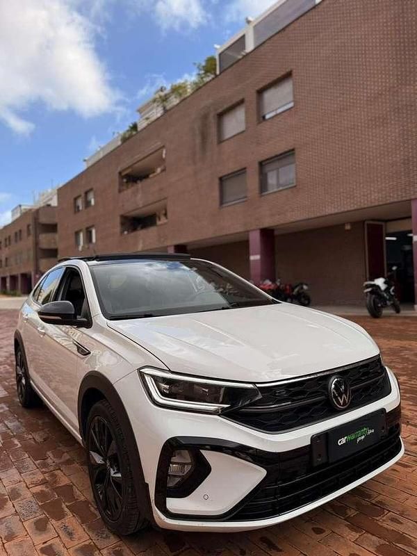 Usata VW Taigo R-line 150 CV (110 kW) 2024 Bianco SUV