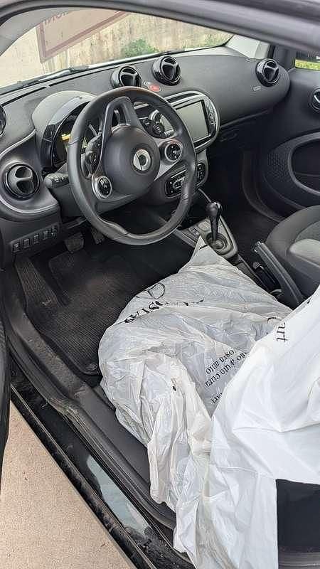 Usata Smart ForTwo Coupé Passion 41 kW (56 CV) 2022 Utilitaria