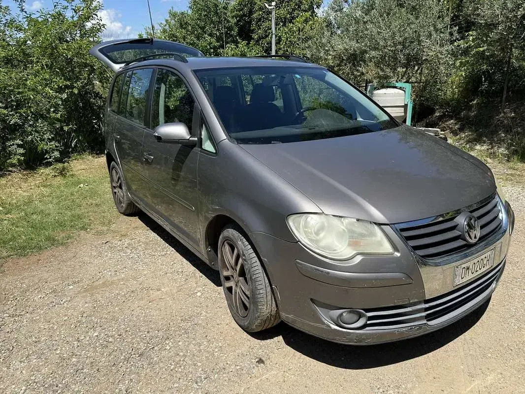 Usata VW Touran Trendline 140 CV (102 kW) 2008 Monovolume