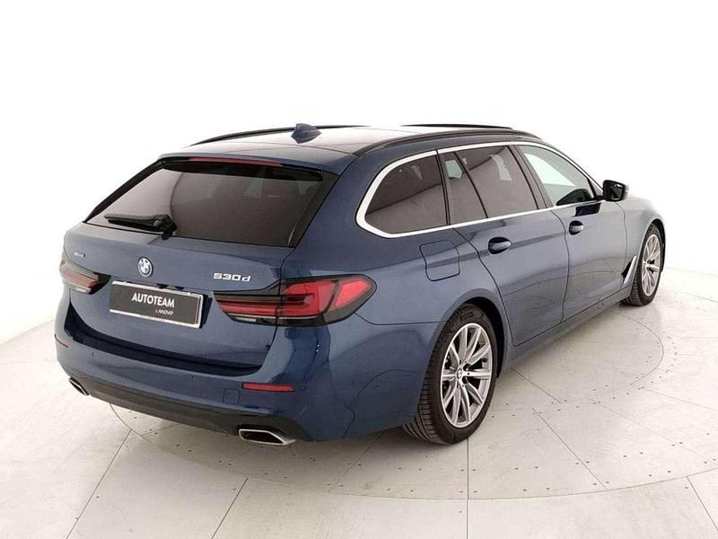 Usata BMW 530 249 CV (183 kW) 2022 Blu notte Station wagon