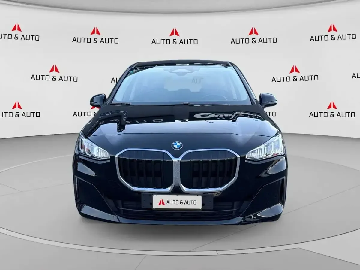 Usata BMW 216 122 CV (89 kW) 2024 Nero Monovolume