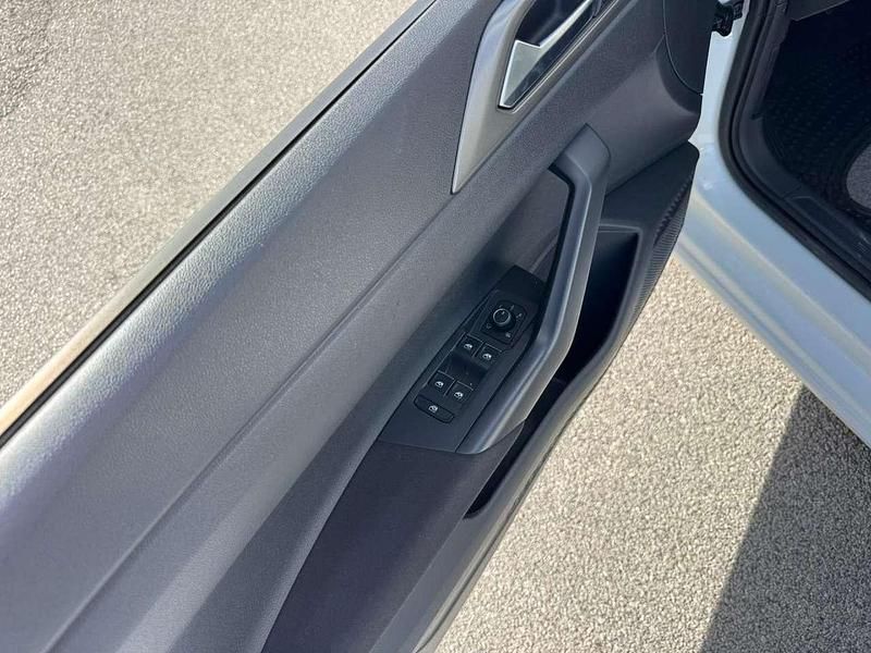 Usata VW Polo Comfortline 90 CV (66 kW) 2018 Bianco Berlina