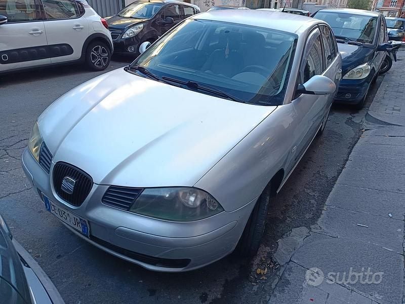 Usata Seat Ibiza 2002 Grigio Berlina