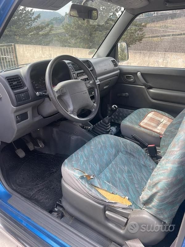 Usata Suzuki Jimny 80 CV (58 kW) 1999 SUV