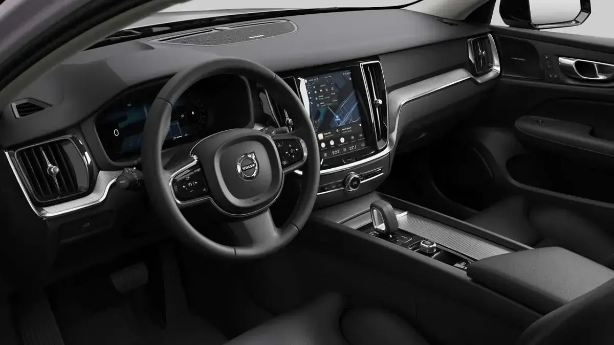 Nuova Volvo V60 Plus 197 CV (144 kW) 2026 Grigio Station wagon