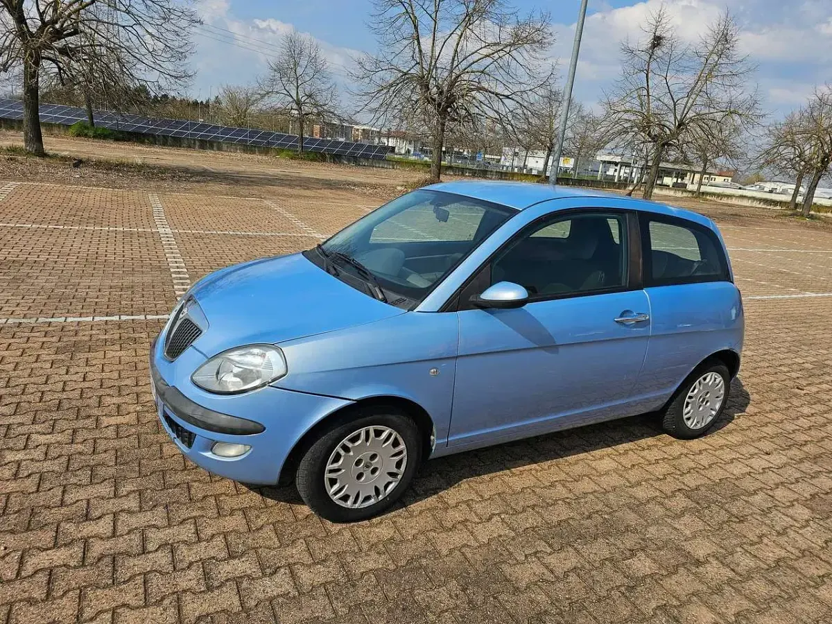 Usata Lancia Ypsilon 69 CV (50 kW) 2005 Other Utilitaria