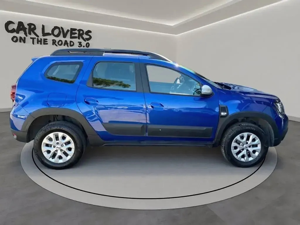 Usata Dacia Duster Prestige 101 CV (74 kW) 2023 Blu scuro SUV