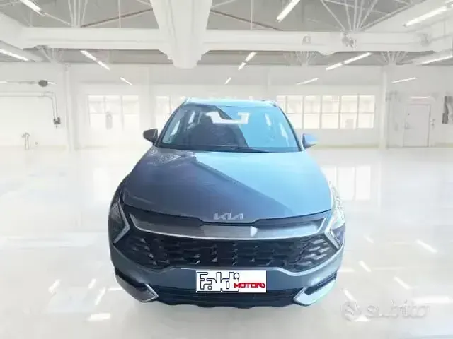 Usata Kia Sportage 136 CV (100 kW) 2023 Grigio scuro SUV