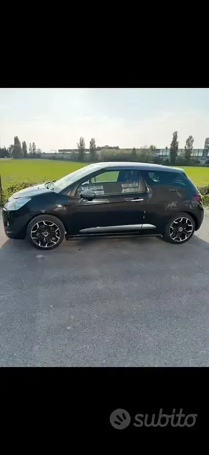 Usata Citroën DS3 82 CV (60 kW) 2013 Nero Berlina