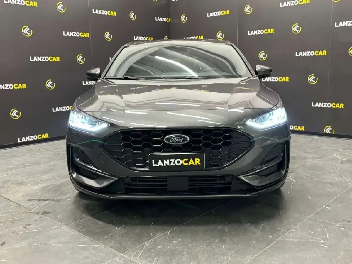 Usata Ford Focus ST-Line 125 CV (91 kW) 2024 Grigio Berlina