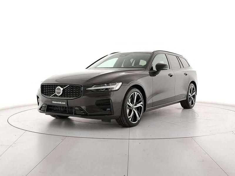 Nuova Volvo V60 Plus 197 CV (144 kW) 2026 Platinum grey Station wagon