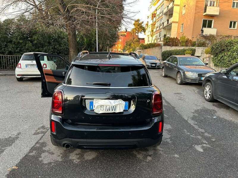 Nero Usata 2023 Mini Cooper D Countryman Business SUV | 30.500 € (Cara) - Immagine 1/4