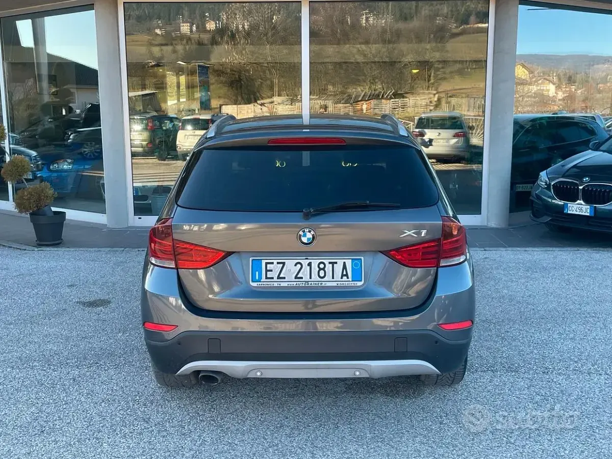 Usata BMW X1 xLine 143 CV (105 kW) 2015 Nero SUV