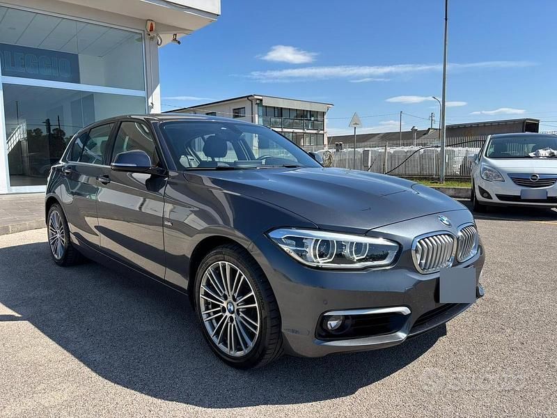 Begagnad BMW 118 150 HK (110 kW) 2018 Svart Halvkombi